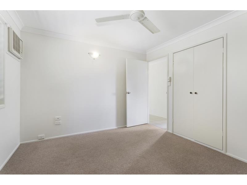 3/11 Card Street, Berserker QLD 4701